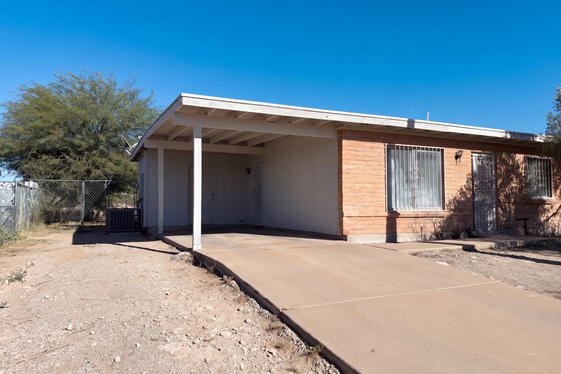 Photo 23 of 26 of 5349 S Greenway Dr, Tucson, AZ