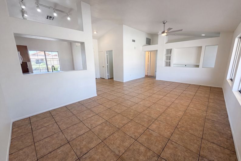 Photo 13 of 16 of 760 E Megan St, Chandler, AZ