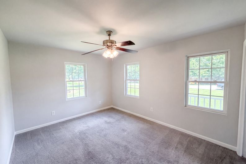 Photo 8 of 22 of 642 Lancer Ct NW, Concord, NC
