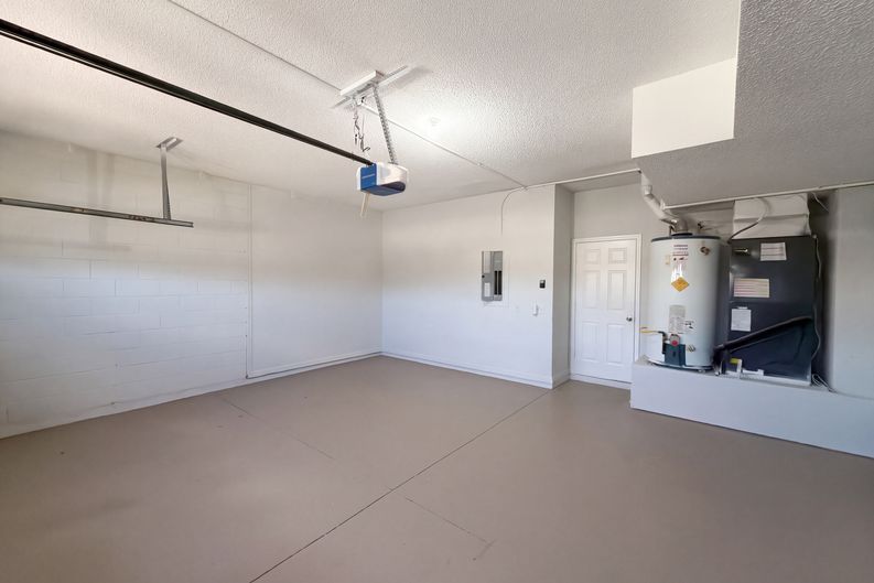Photo 27 of 57 of 2541 Jasmine Trace Dr, Kissimmee, FL