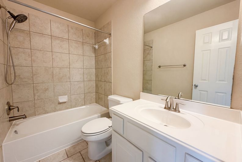 Photo 20 of 24 of 20192 Southwood Oaks Dr, Porter, TX