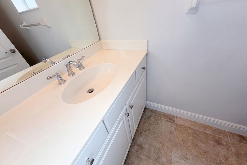 Photo 29 of 47 of 1416 Hickory View Cir, Parrish, FL