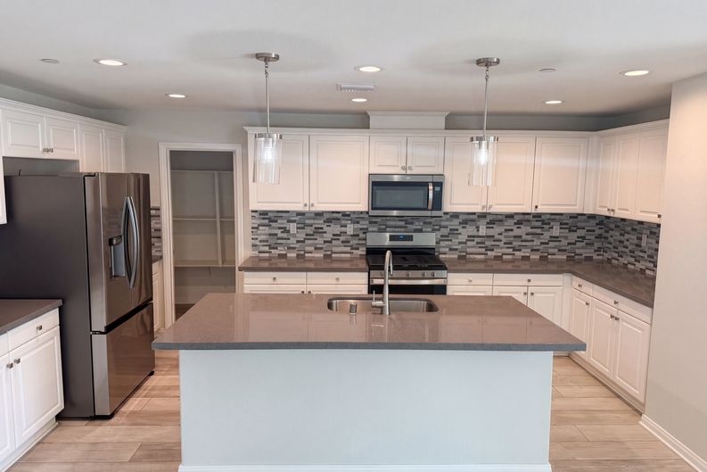 Photo 9 of 23 of 26666 Dash Dr, Menifee, CA