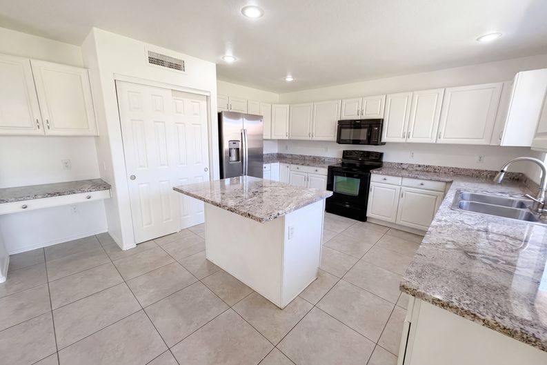 Photo 15 of 36 of 1371 N Concord Ave, Chandler, AZ