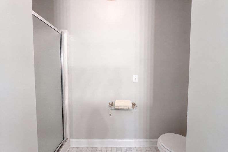 Photo 11 of 32 of 4468 Karron Dr, Powder Springs, GA
