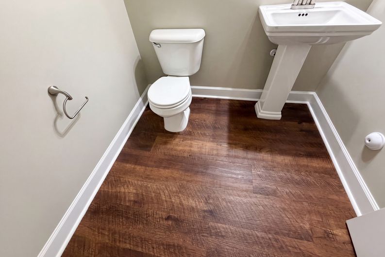 Photo 12 of 19 of 1812 Devonridge Dr, Fuquay Varina, NC