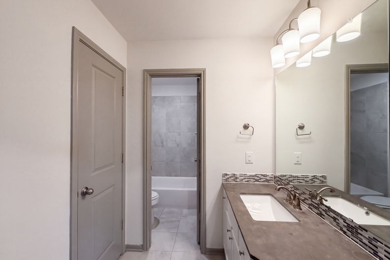 Photo 18 of 24 of 6702 Terania Cir, Katy, TX