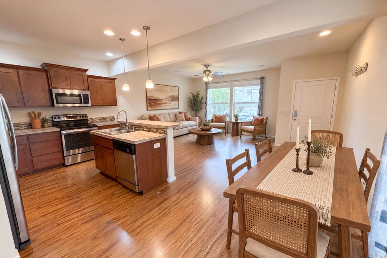 Photo 9 of 21 of 13875 SE Kingsfisher Way, Happy Valley, OR