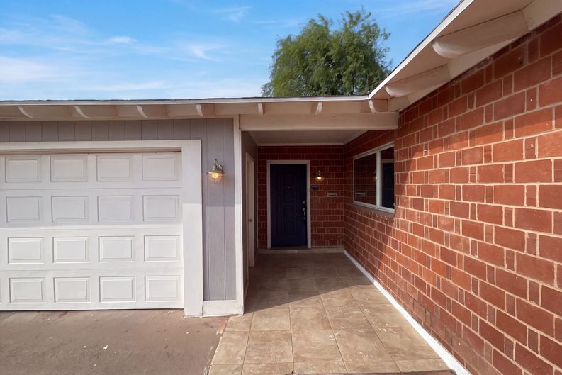 Photo 19 of 21 of 3544 W Sierra Vista Dr, Phoenix, AZ