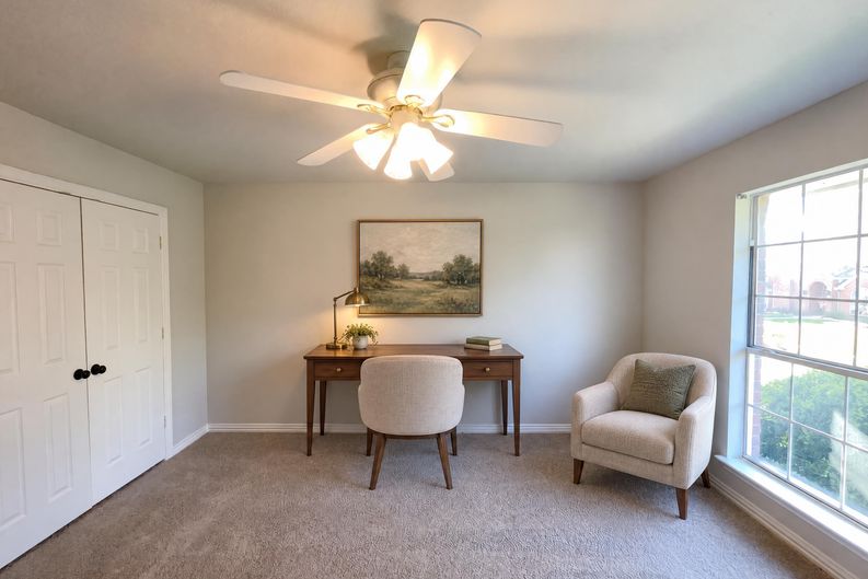 Photo 12 of 23 of 3421 Sandy Trail Ln, Plano, TX