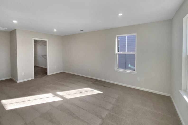 Photo 4 of 25 of 4043 Mancini Rd, Spartanburg, SC