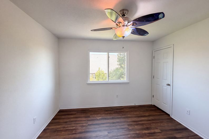 Photo 7 of 19 of 7712 Redbrush, Temple, TX
