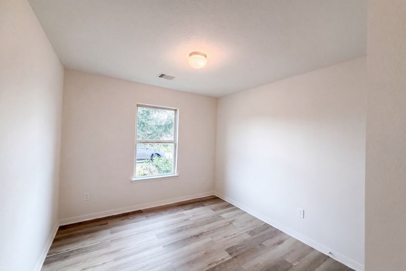 Photo 9 of 16 of 4814 Westfield Pines Dr, Katy, TX