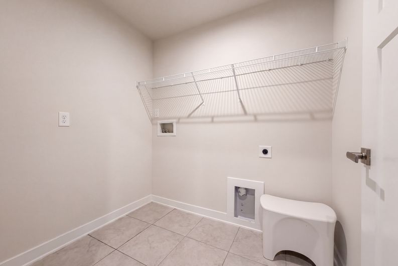 Photo 11 of 18 of 8680 Kenridge Ln, Fuquay Varina, NC
