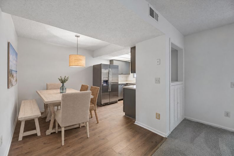 Photo 13 of 29 of 9260 Niki Pl, Manassas, VA