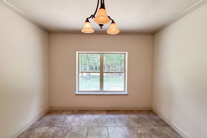 Photo 6 of 25 of 121 Rey Del Mar Cir, Weatherford, TX