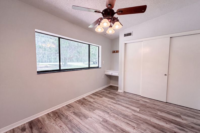 Photo 7 of 21 of 1605 Raiford Rd, Starke, FL