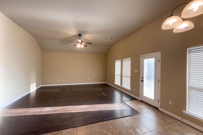 Photo 3 of 17 of 42318 Broadwalk Ave, Hammond, LA
