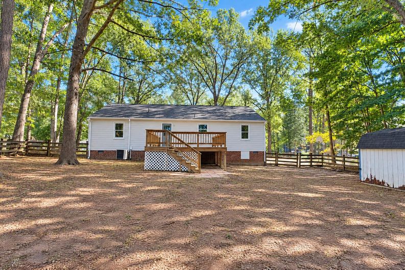 Photo 16 of 16 of 207 La Mae Cir, Aylett, VA