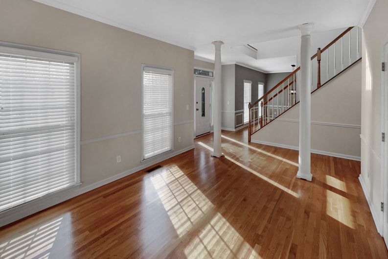 Photo 29 of 68 of 1370 Providence Dr, Lawrenceville, GA