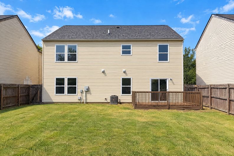 Photo 5 of 30 of 3308 Kady Ln, Columbus, OH