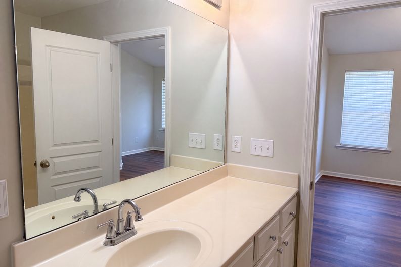 Photo 15 of 17 of 7839 Spungold St, Raleigh, NC