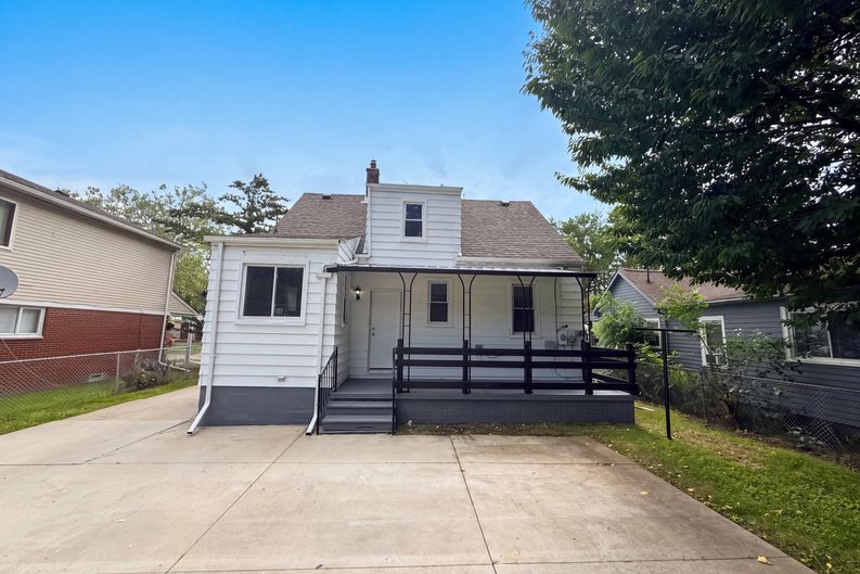 Photo 5 of 20 of 6455 Norborne Ave, Dearborn Heights, MI