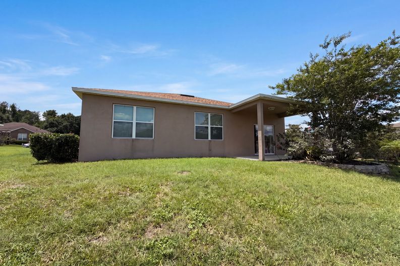 Photo 20 of 27 of 5605 Windsong Oak Dr, Leesburg, FL