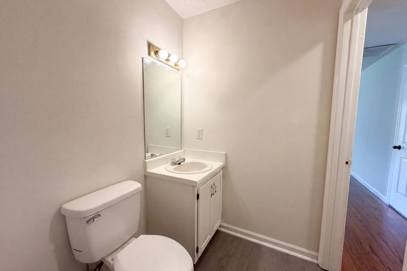 Photo 10 of 20 of 499 Holland Ridge Dr, La Vergne, TN