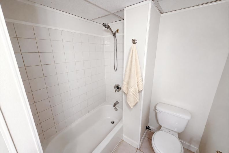 Photo 20 of 53 of 4958 Scotts Creek Trl, Peachtree Corners, GA