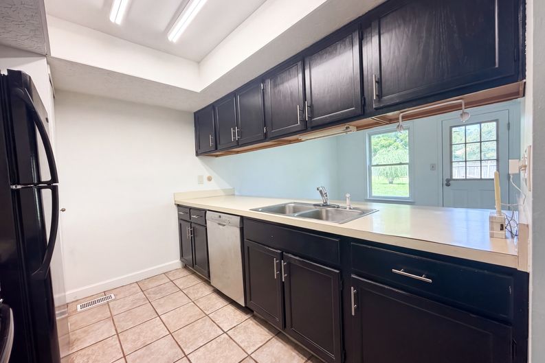Photo 12 of 30 of 7761 Sagemeadow Ct, Columbus, OH