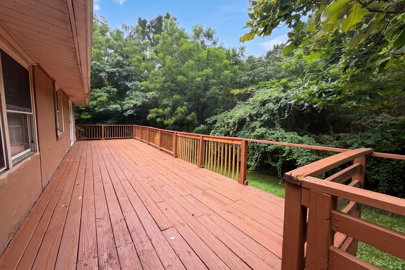 Photo 22 of 29 of 3609 Poplar Ln, Adamsville, AL
