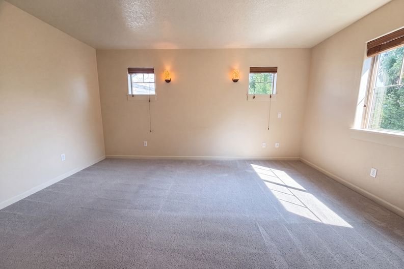 Photo 13 of 19 of 2817 SE Condor Ave, Gresham, OR
