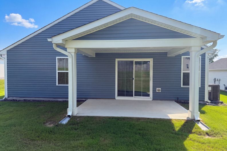 Photo 12 of 18 of 8680 Kenridge Ln, Fuquay Varina, NC