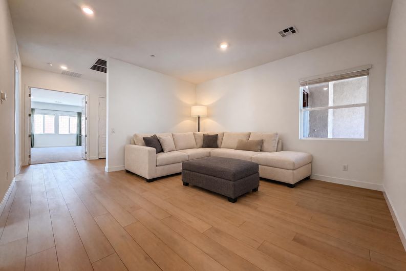 Photo 18 of 23 of 8239 Gusty Brook St, Las Vegas, NV