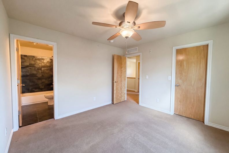Photo 4 of 38 of 4117 Clifton Ct, Boulder, CO