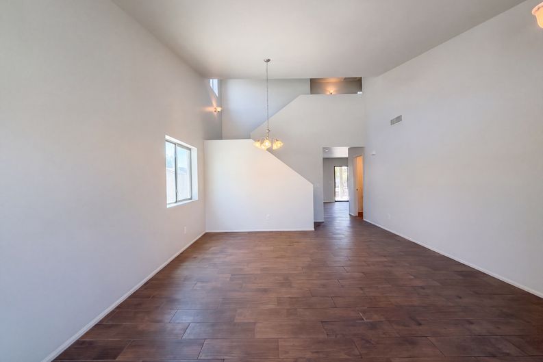 Photo 8 of 32 of 23669 W Parkway Dr, Buckeye, AZ