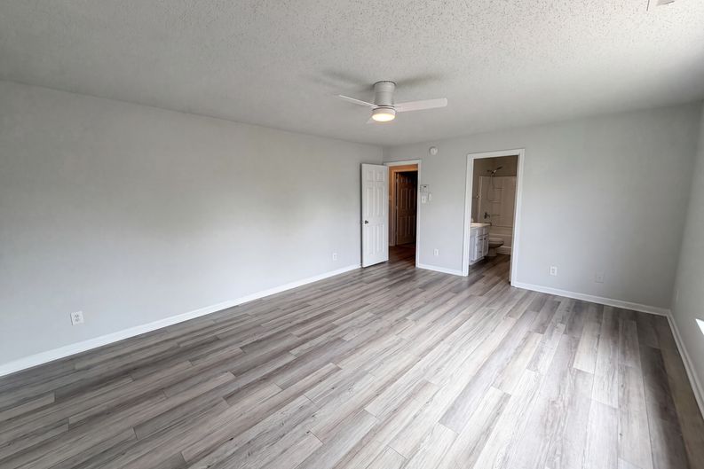 Photo 4 of 23 of 4468 Norfleet St, Concord, NC