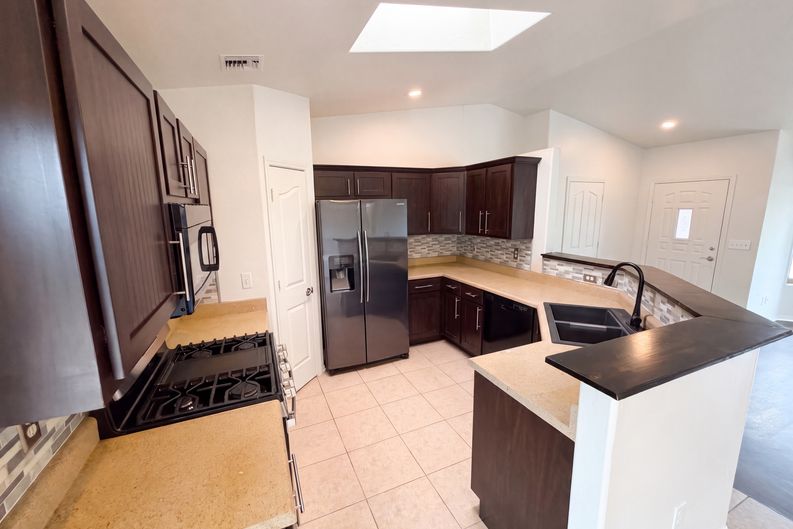 Photo 14 of 26 of 8177 E Jacque Dr, Prescott Valley, AZ