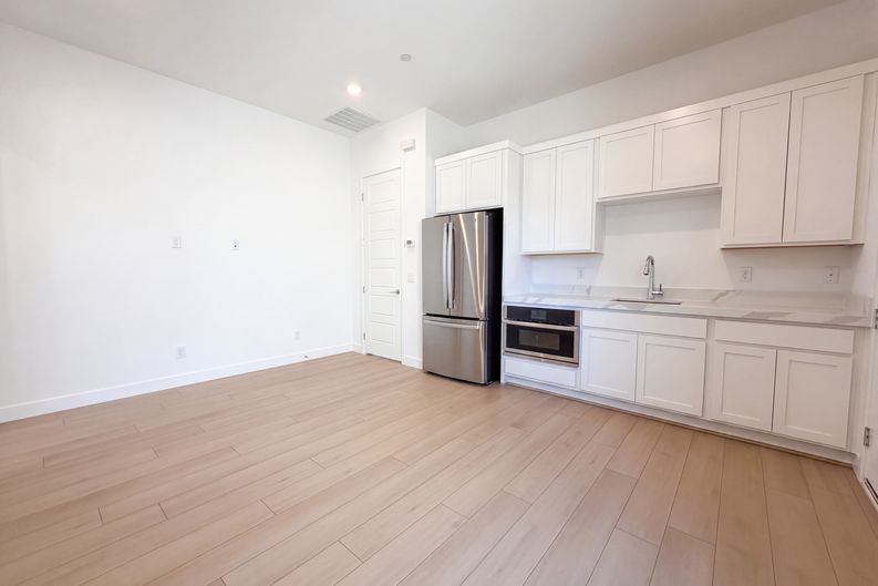 Photo 19 of 23 of 8239 Gusty Brook St, Las Vegas, NV
