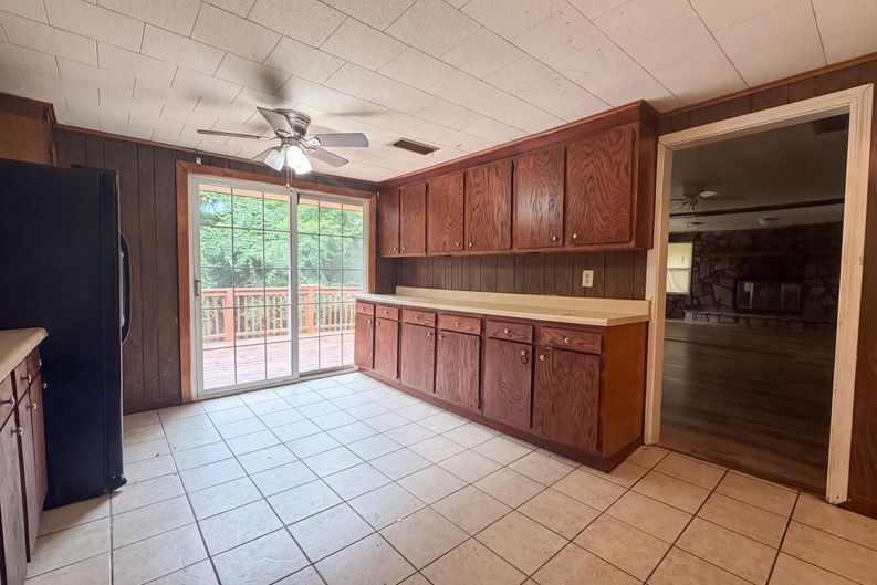 Photo 7 of 29 of 3609 Poplar Ln, Adamsville, AL