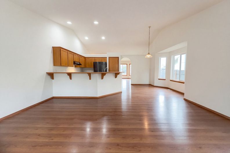 Photo 8 of 16 of 8641 NE Windstone St, Beaverton, OR