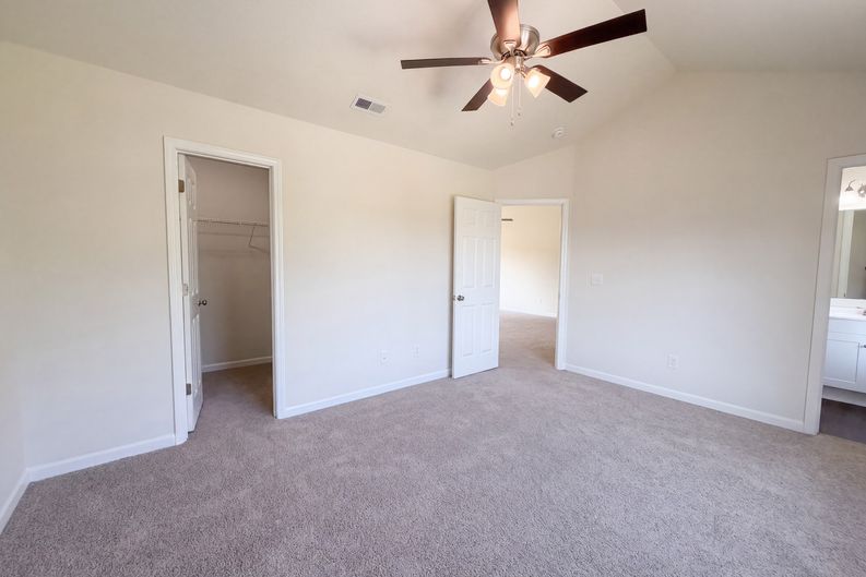 Photo 6 of 17 of 1667 Oakview Way, Rock Hill, SC