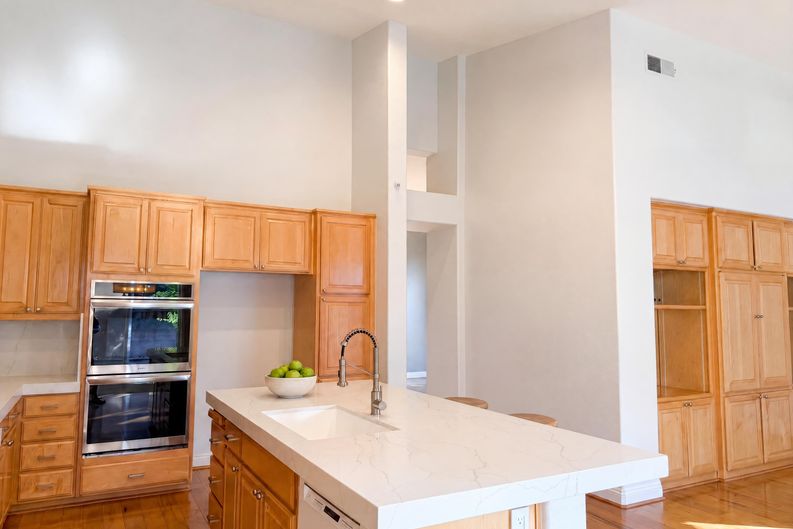 Photo 19 of 51 of 1401 Grey Owl Cir, Roseville, CA
