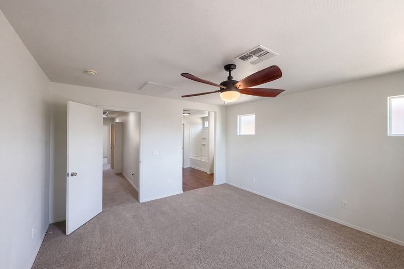 Photo 24 of 68 of 5416 W Albeniz Pl, Phoenix, AZ