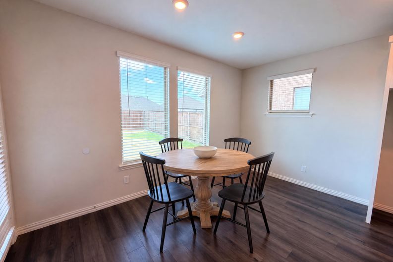 Photo 8 of 22 of 1448 Martingale Ln, Forney, TX