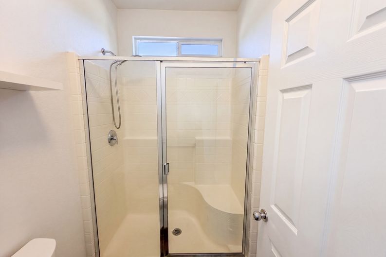 Photo 18 of 32 of 38129 Floricita St, Murrieta, CA