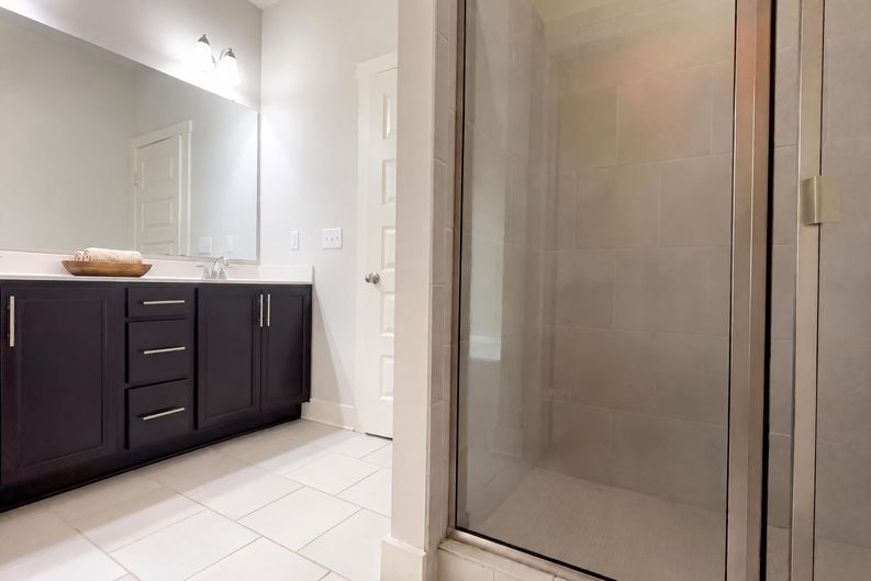 Photo 14 of 25 of 24 Silky Oak Cir SW, Huntsville, AL