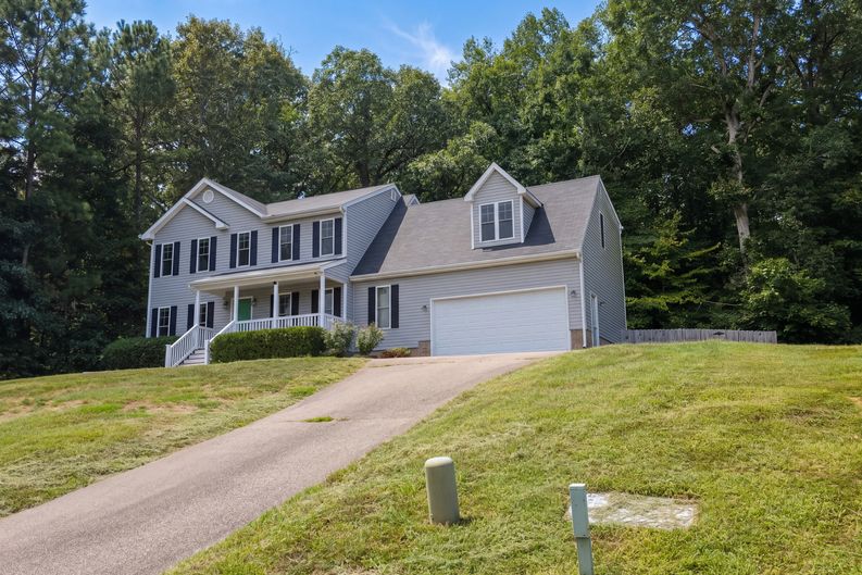 Photo 20 of 22 of 6413 Autumn Mist Way, Chesterfield, VA