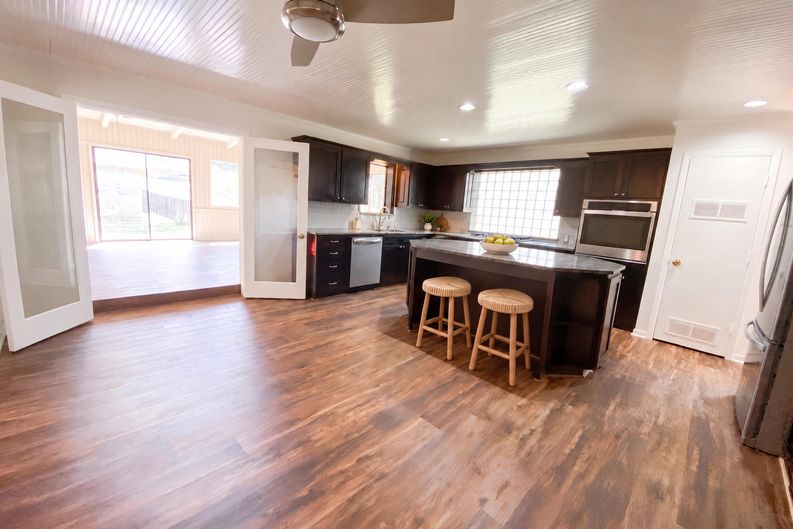 Photo 8 of 35 of 1607 Timberline Dr, Henderson, TX
